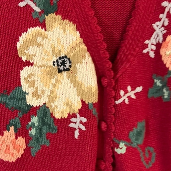 Vintage Herman Geist floral embroidered scalloped trim cardigan sweater - Picture 7 of 7